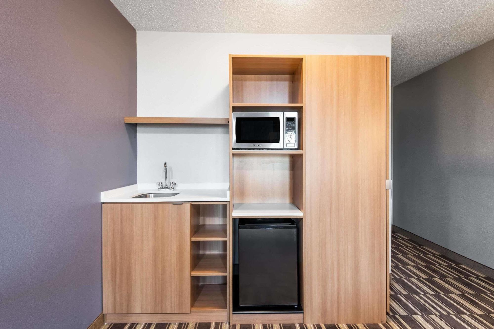 Microtel Inn & Suites By Wyndham Beaver Falls Εξωτερικό φωτογραφία